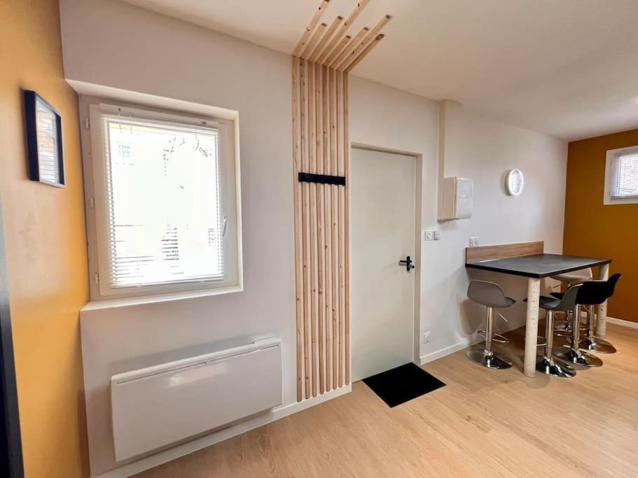 Maison La Feuilleraie N3-Standingmaison-Wifi-Proche Centre Ville-Property Rental Nm Фонтене-ле-Конт Екстер'єр фото