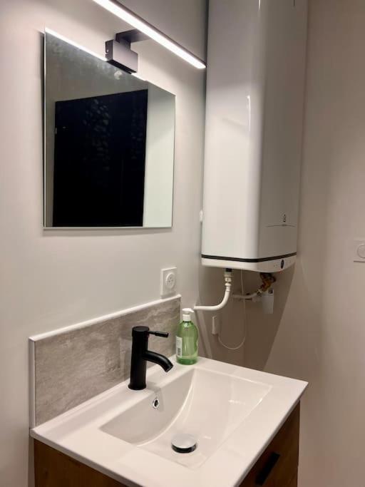 Maison La Feuilleraie N3-Standingmaison-Wifi-Proche Centre Ville-Property Rental Nm Фонтене-ле-Конт Екстер'єр фото